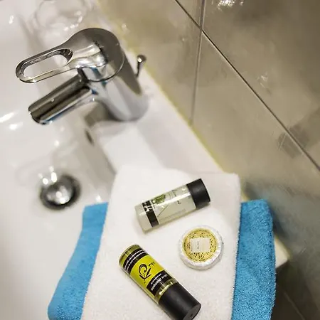 Zonita Nea Plagia